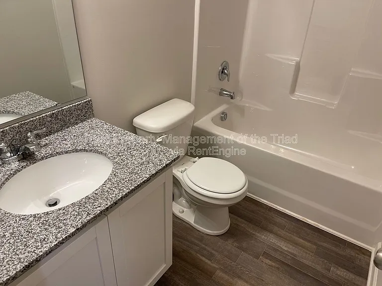 3824 Miller Dr — Photo 6