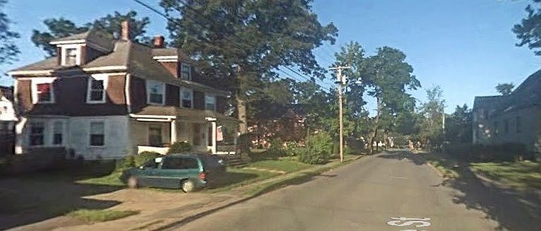 2nd image of 26 Pierce St