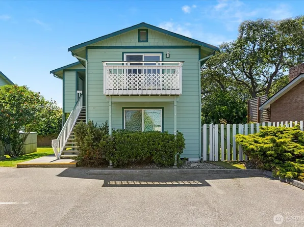 1113 SE 6th Avenue, Oak Harbor, WA 98277