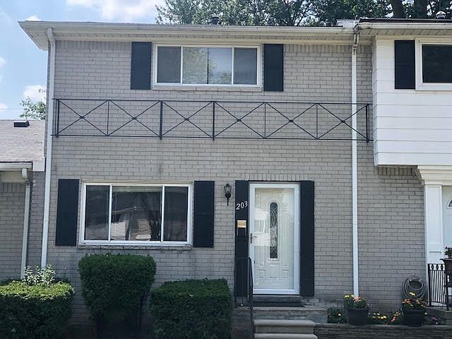 1st image of 203 N Christine Cir