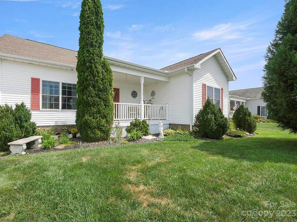 1st image of 400 Beechnut Dr #50