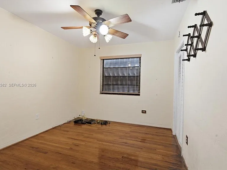 2550 Trapp Ave — Photo 12