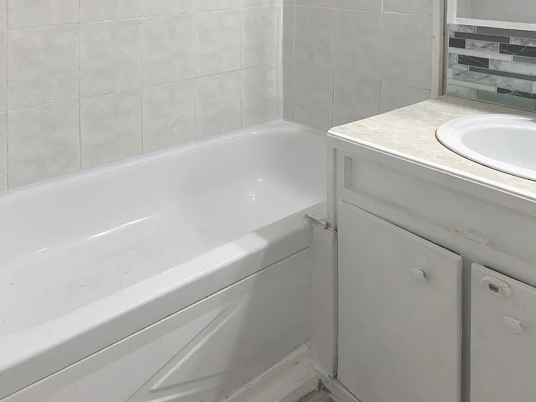 805 SW 1st St #5 — Photo 14