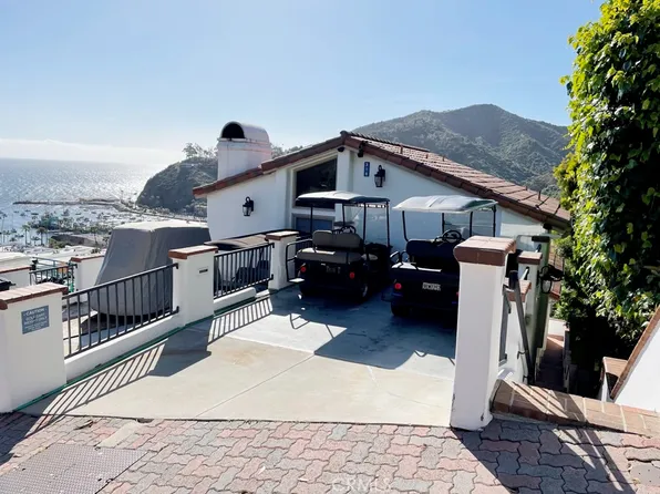 318 E Whittley Ave APT 2, Avalon, CA 90704