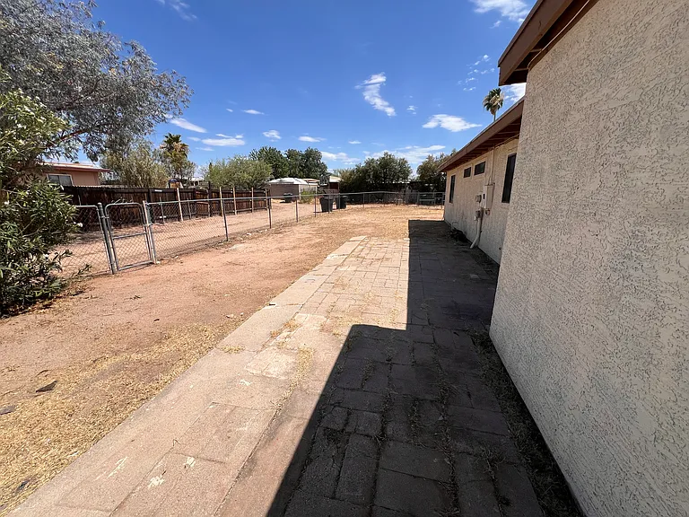 3639 S Yukon Pl — Photo 15