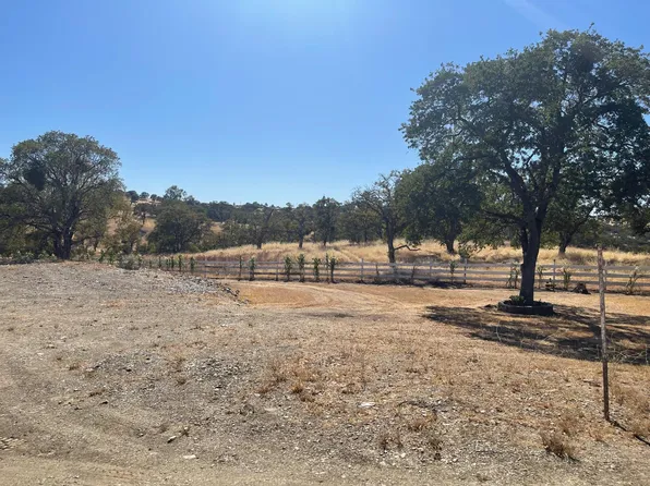 Las Flores Ct, La Grange, CA 95329