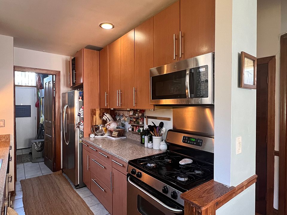 Upscale kitchen