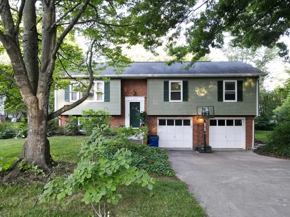 2511 Plymouth St, Blacksburg, VA 24060