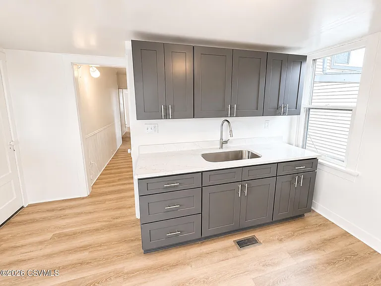 308 E Front St #101 — Photo 16