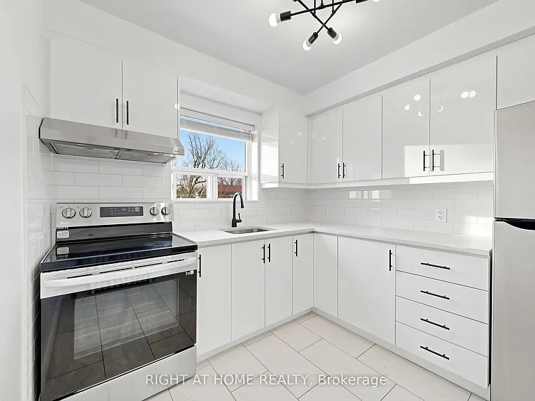 10 Wadsworth Blvd #4 — Photo 11
