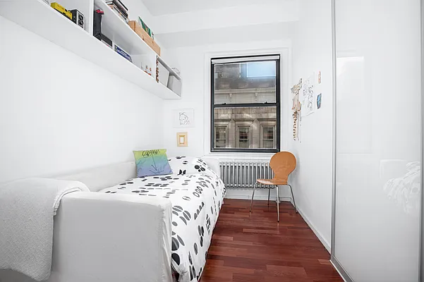 Sold by Douglas Elliman | media 7