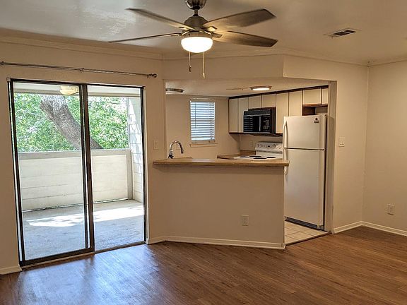 5th image of 2500 Burleson Rd APT 615