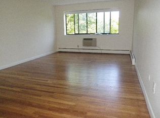 1798 Centre St #8, West Roxbury, MA 02132