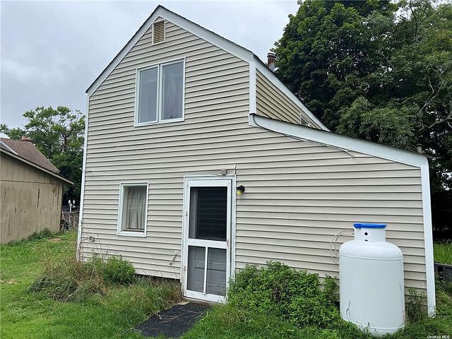 1st image of 21B Bowditch Ln