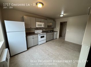 1717 Oakshire Ln UNIT D, Pueblo, CO 81001