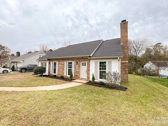 2nd image of 1837 Burgandy Dr