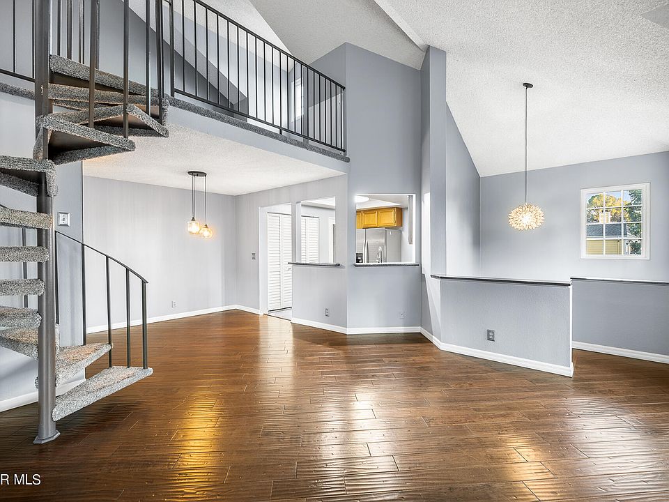 1st image of 6624 N Clybourn Ave #156