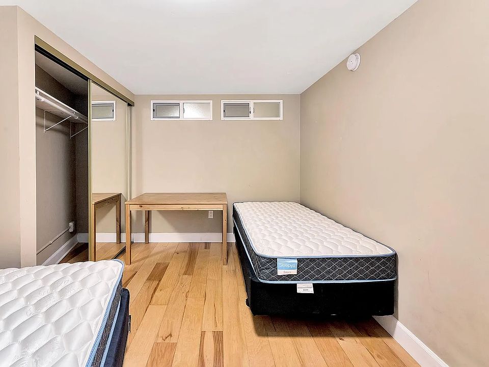 2nd image of 10982 Roebling Ave APT 110