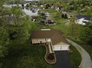 265 Marvin Gardens Dr, Moneta, VA 24121