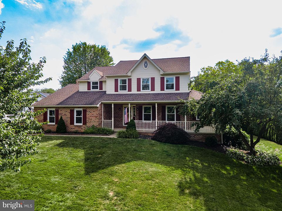 1st image of 795 Cornwallis Dr