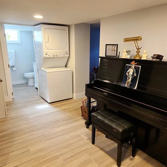 134 Ralph Ave — Photo 15