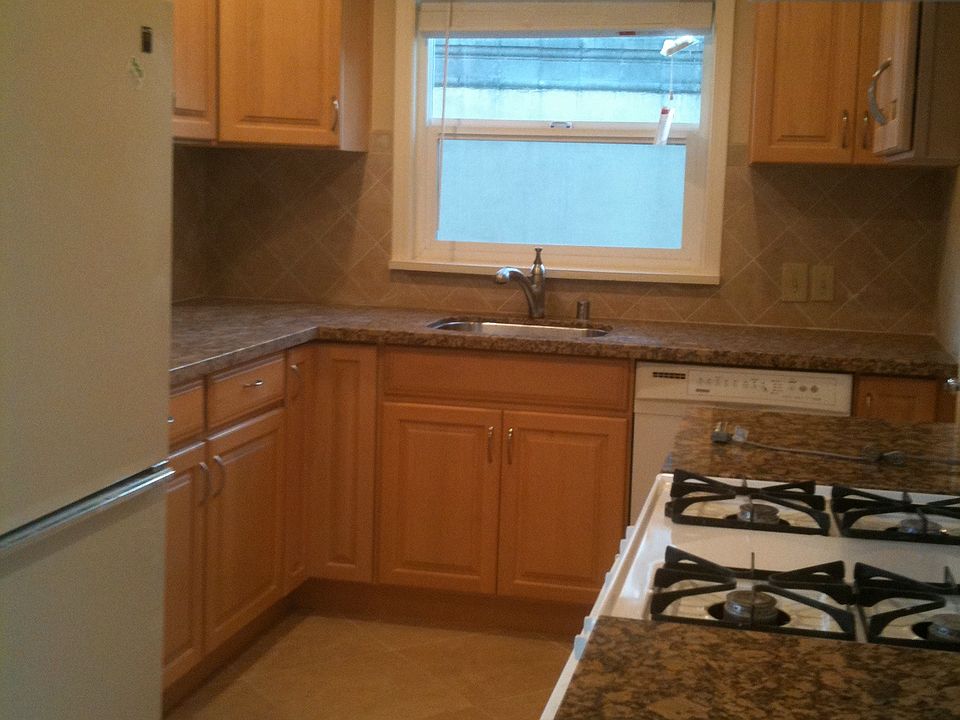 remodeled kitchen, 5 years new LG refrigerator and dishwashe