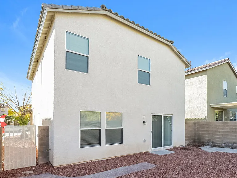 6218 Lone Cypress Ct — Photo 17