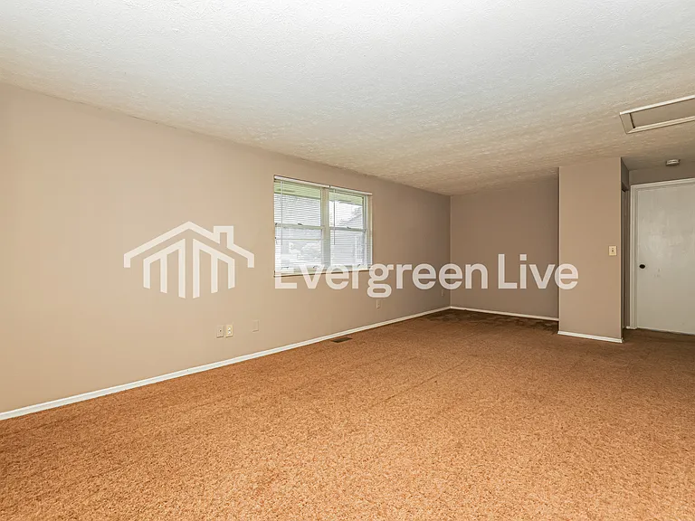 8224 Mount Charles Dr — Photo 11