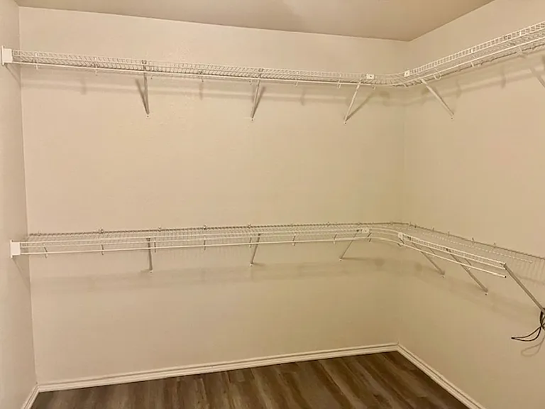 820 Wrigley Dr — Photo 24