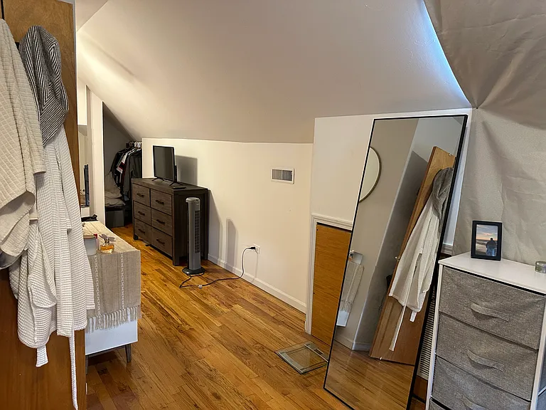 1516 N Greenview Ave #2R — Photo 12