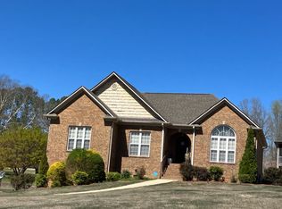 7783 Sardis Grove Dr, Gardendale, AL 35071