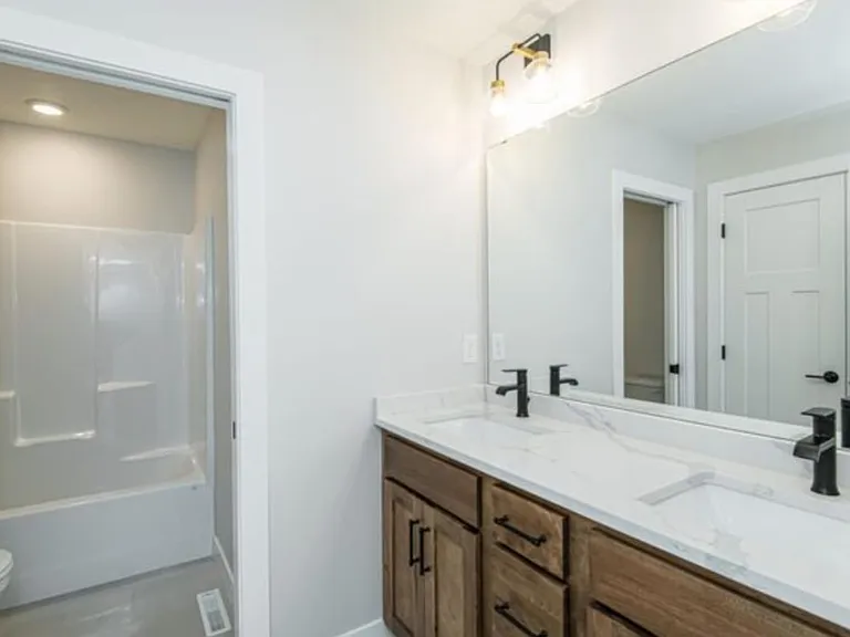 1588 Brandt Dr NE — Photo 8
