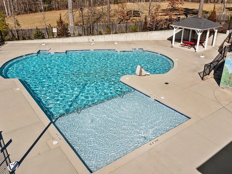 2800 Lumber River Trl — Photo 30