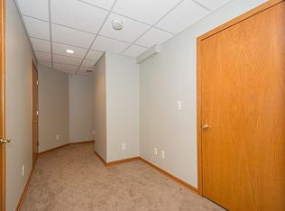 399 Wild Fox Ct, Ann Arbor, MI 48103