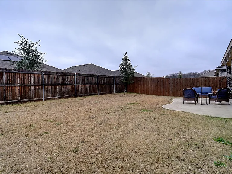 104 Omaha Ln — Photo 23