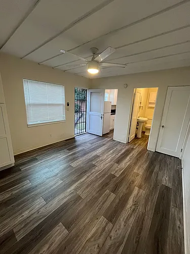Perfectly Located Studio In Downtown South Park With Garage! Only $1,595/Mo! Photo 1