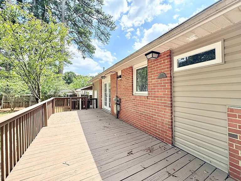 1600 Piper Pl — Photo 16