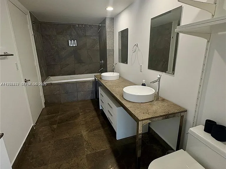 495 Brickell Ave #3909 — Photo 11