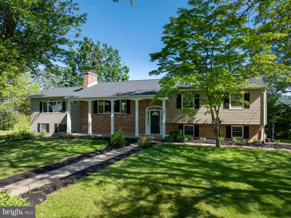 1031 Kathryn St, Boalsburg, PA 16827
