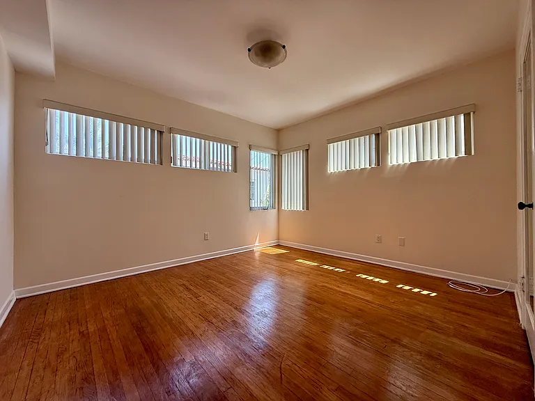 4501 E Ocean Blvd #1 — Photo 11