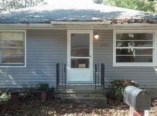 426 Baldwin Rd, Akron, OH 44312