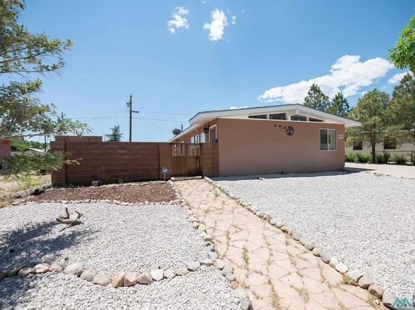 817 Austin Ave, Grants, NM 87020