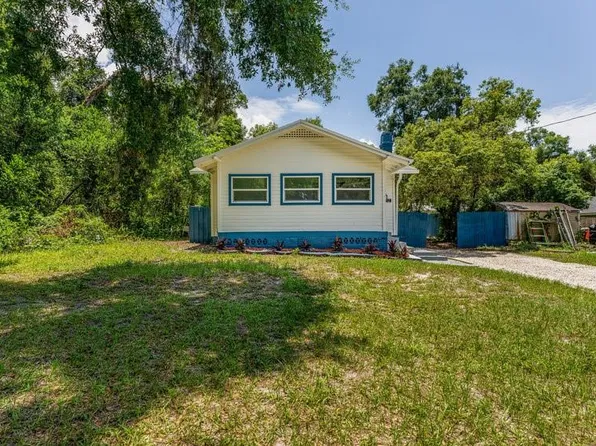 912 E Carolina Ave, Deland, FL 32724
