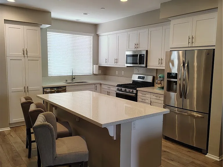 937 Savi Dr — Photo 2