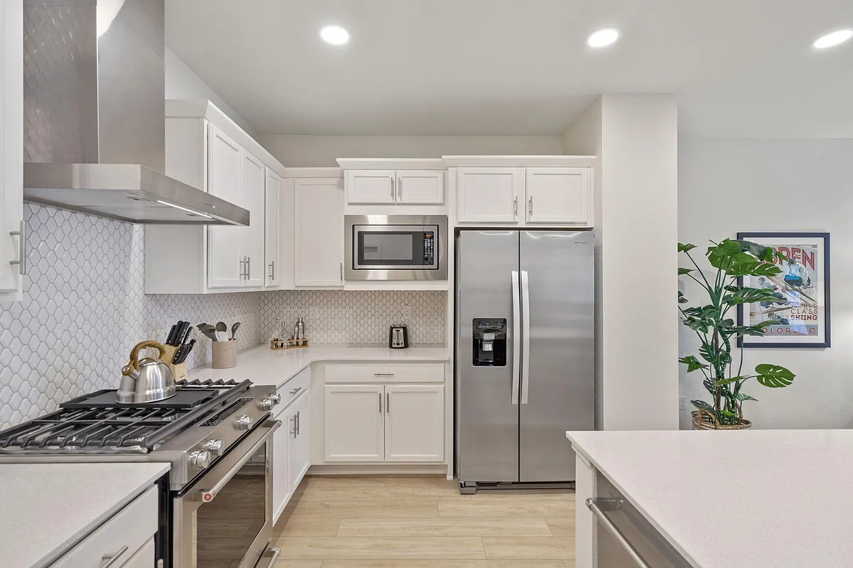 Building Photo - 2838 Barnstormer St #3