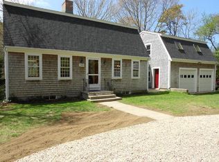 589 Old Stage Rd, Centerville, MA 02632
