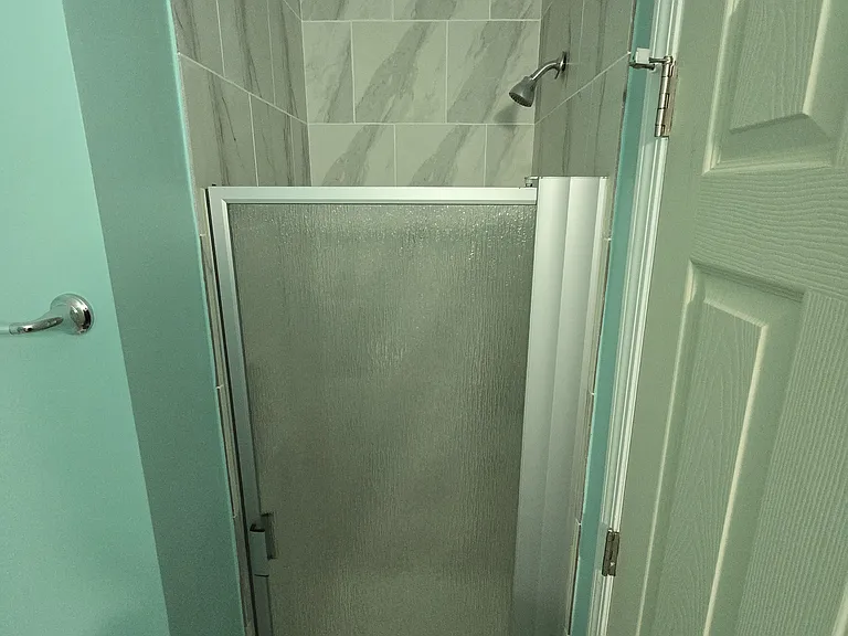 170 Waters Edge Dr #202 — Photo 11