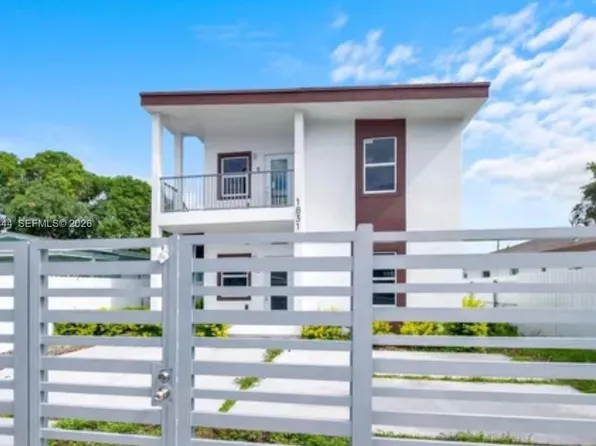 1831 NW 67th St, Miami, FL