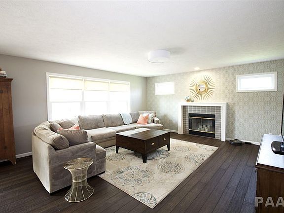 3rd image of 10511 N Churchill Dr