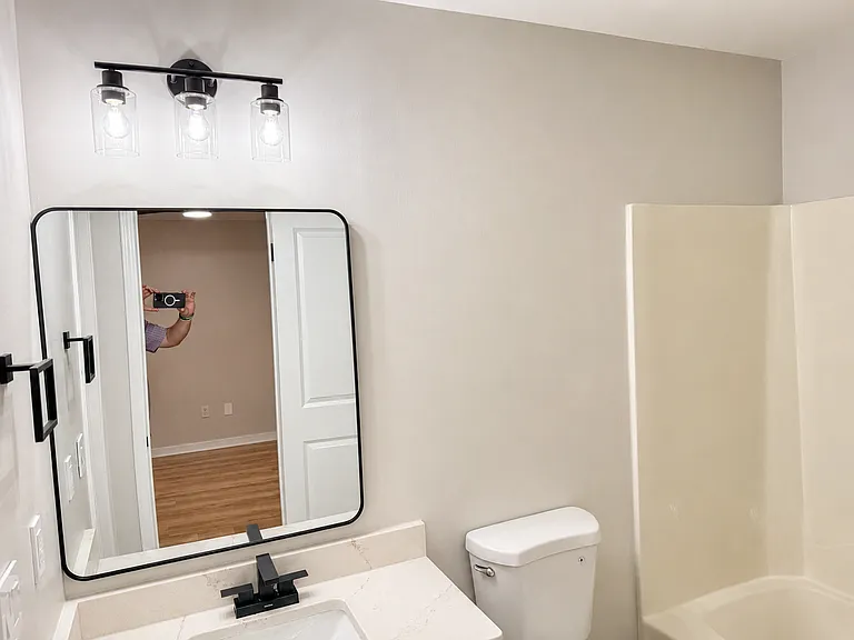 1197 College Hill Rd — Photo 6